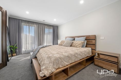 Property photo of 3 Hollyhoke Drive Maddingley VIC 3340