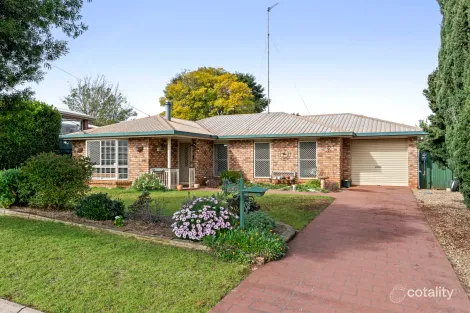 44 Poinciana St, Newtown, QLD 4350