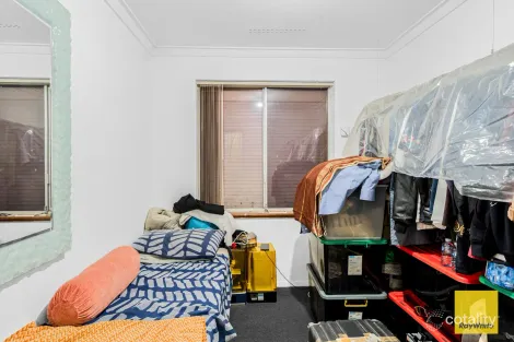 Property photo of 6 Jacaranda Place Maddington WA 6109