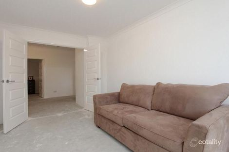 Property photo of 15 Tickner Parade Ellenbrook WA 6069