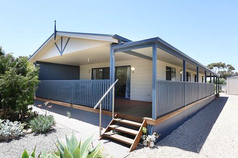 Property photo of 12 Cooper Street Clinton SA 5570
