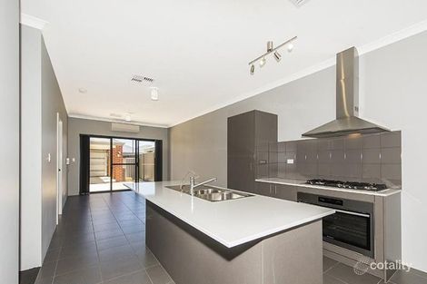 Property photo of 9 Pyramid Road Harrisdale WA 6112