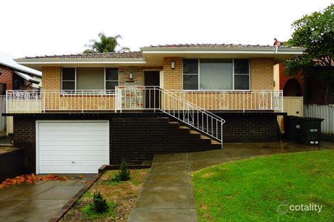 11 Edinboro St, Mount Hawthorn, WA 6016