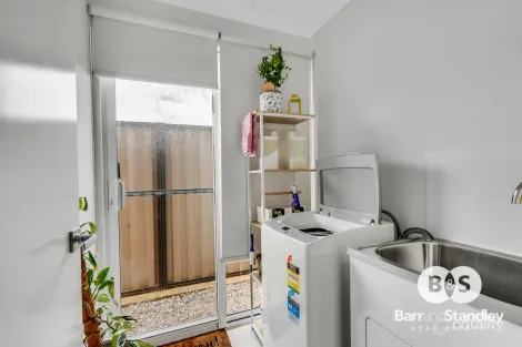 Property photo of 18 Gymnite Lane Australind WA 6233