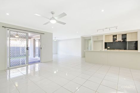 Property photo of 2 Ravenbourne Street Fitzgibbon QLD 4018