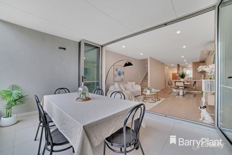 Property photo of 7 Serle Lane Hawthorn VIC 3122