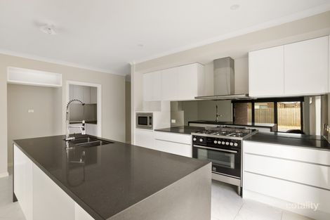 Property photo of 4 Kurrali Crescent Werribee VIC 3030