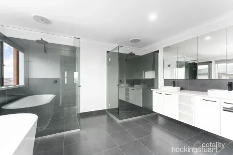 Property photo of 9 Forestmill Way Strathtulloh VIC 3338