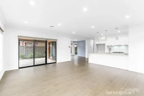 Property photo of 9 Forestmill Way Strathtulloh VIC 3338