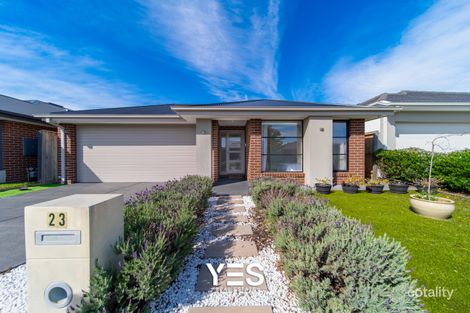 23 Kaduna Dr, Officer South, VIC 3809