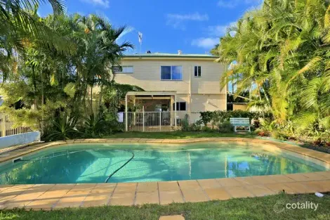 55 Mackerel St, Woodgate, QLD 4660