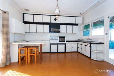 Property photo of 33 Walker Street Cowra NSW 2794