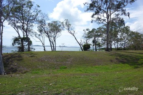 Property photo of 27 Repulse Esplanade St Helens Beach QLD 4798