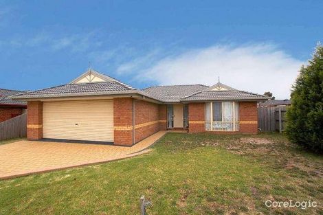 Property photo of 4 Lindsay Crescent Lynbrook VIC 3975