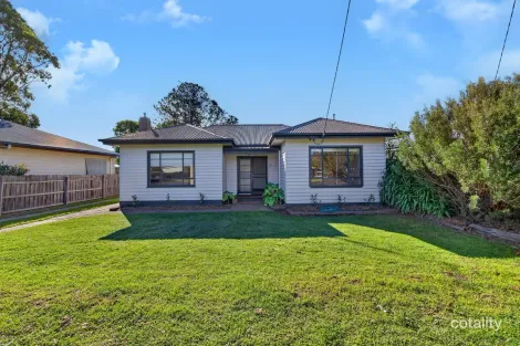 10 Short St, Maffra, VIC 3860