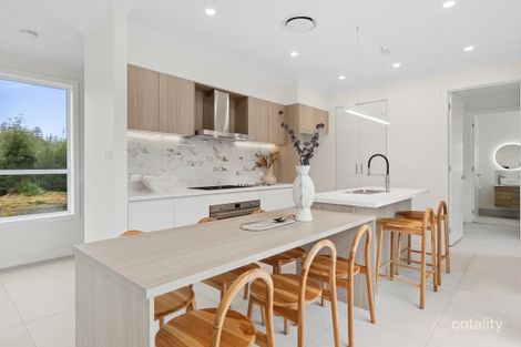 Property photo of 13 Raven Circuit Warriewood NSW 2102