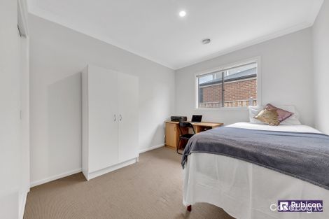 Property photo of 30 Lay Street Tarneit VIC 3029