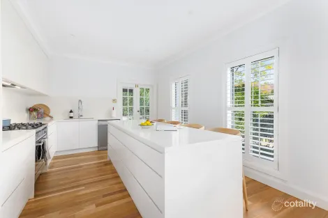 Property photo of 12 Chilton Parade Warrawee NSW 2074