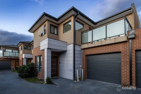 2/9 VIRGINIA ST, SPRINGVALE, VIC 3171