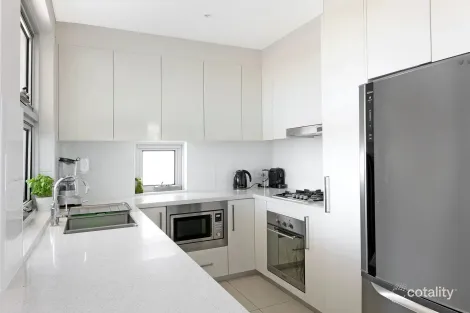 Property photo of 29/74 Pacific Parade Dee Why NSW 2099