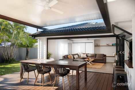 Property photo of 1 Gainsborough Drive Varsity Lakes QLD 4227