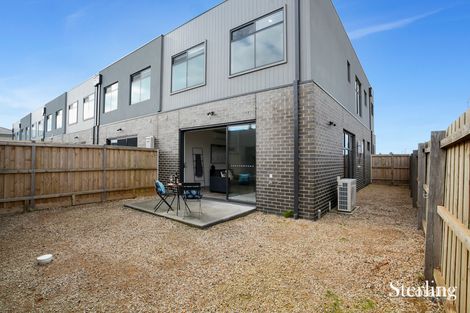 Property photo of 3 Scarlet Walk Tarneit VIC 3029