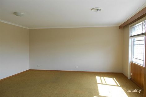 Property photo of 13/10 Ballawinnie Road Lindisfarne TAS 7015