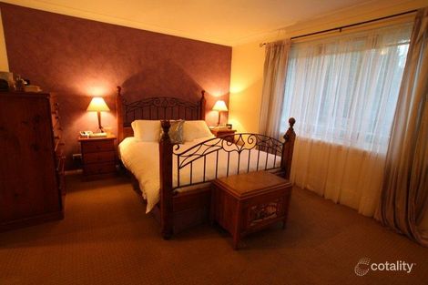 Property photo of 8 Windsor Place Bargo NSW 2574