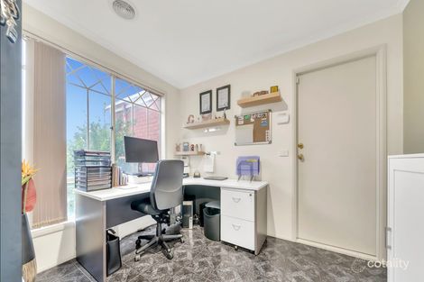Property photo of 11 Byron Court Narre Warren South VIC 3805