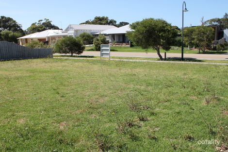 8 Paperbark Pl, Inverloch, VIC 3996