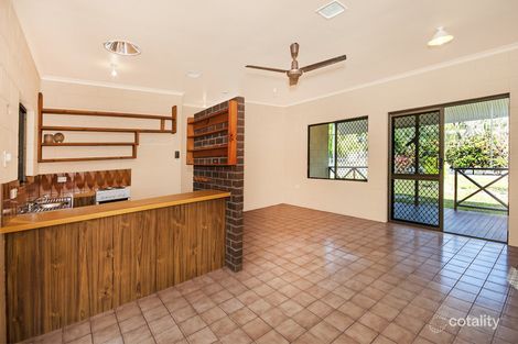 Property photo of 10 Nioka Place Caravonica QLD 4878
