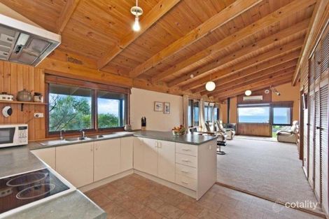 Property photo of 11 King George Parade Portland North VIC 3305
