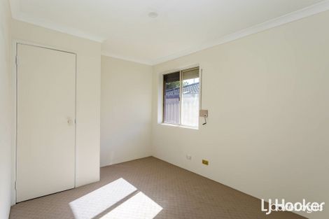 Property photo of 7 Hotchkiss Close Thornlie WA 6108