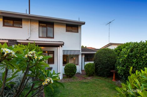 2/2 Henley St, Como, WA 6152