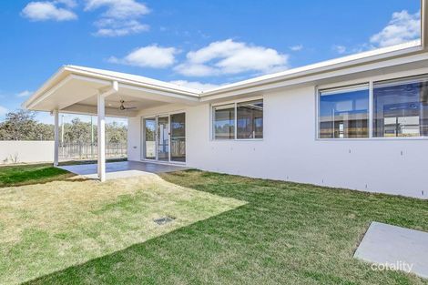 Property photo of 55 Popran Chase South Ripley QLD 4306