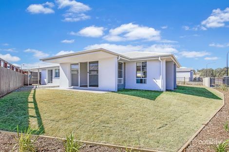 Property photo of 55 Popran Chase South Ripley QLD 4306