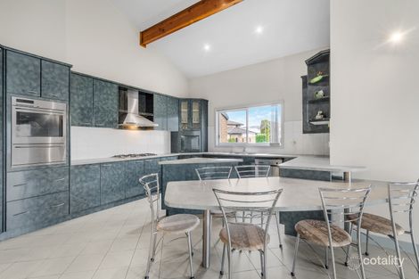 Property photo of 1 Archer Close Bossley Park NSW 2176