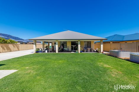 Property photo of 211 Braidwood Drive Australind WA 6233