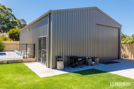 Property photo of 211 Braidwood Drive Australind WA 6233