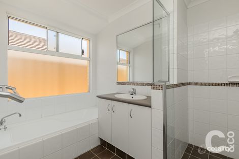 Property photo of 32 Dewsbury Drive Bertram WA 6167