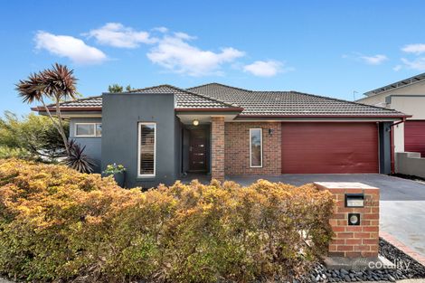 26 Cormorant Pde, Pakenham, VIC 3810