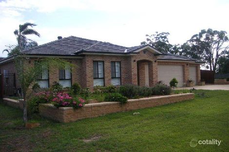 3 Bratsell St, Moorebank, NSW 2170