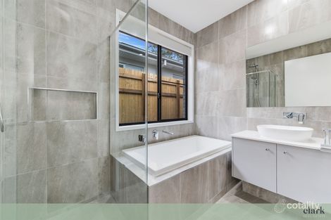 Property photo of 12 Alloway Close Pallara QLD 4110