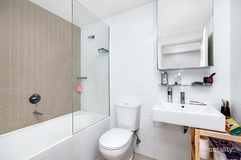 Property photo of 203/12 Shoreline Drive Rhodes NSW 2138
