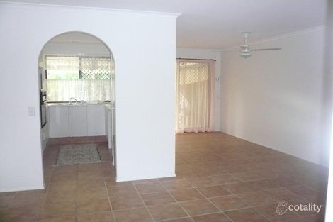 Property photo of 2/1 Gumbeel Court Highland Park QLD 4211