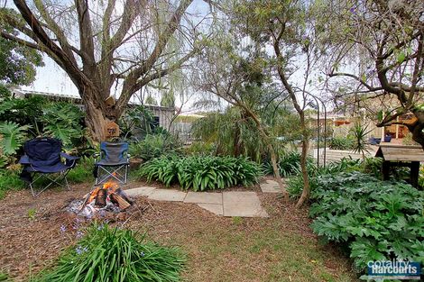 Property photo of 27 Rootes Road Lesmurdie WA 6076