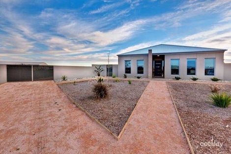 5 Forrester Ct, Nichols Point, VIC 3501