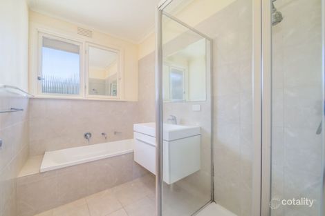 Property photo of 10 Robinson Grove Bulleen VIC 3105