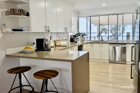 Property photo of 16 Buff Point Avenue Buff Point NSW 2262