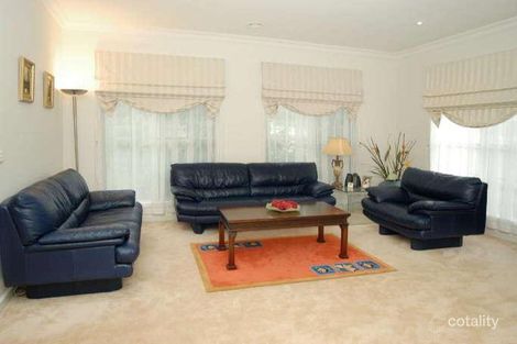 Property photo of 21 Wilson Road Glen Waverley VIC 3150